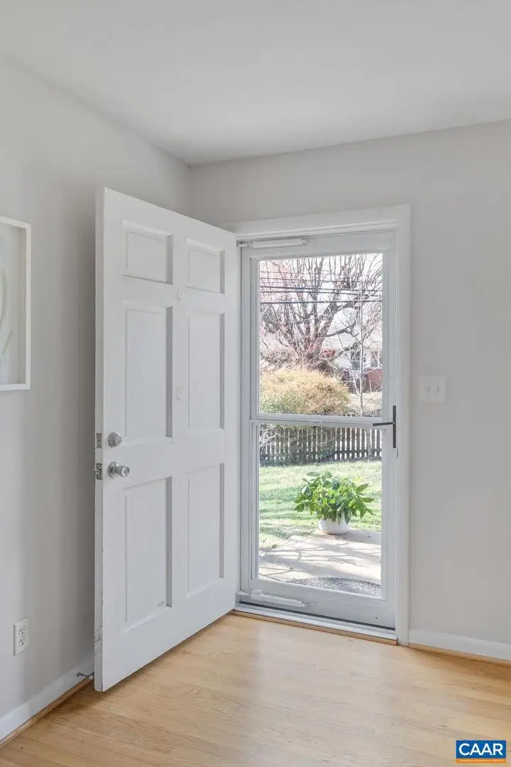 1000 Park St, Charlottesville, VA 22901 - #3