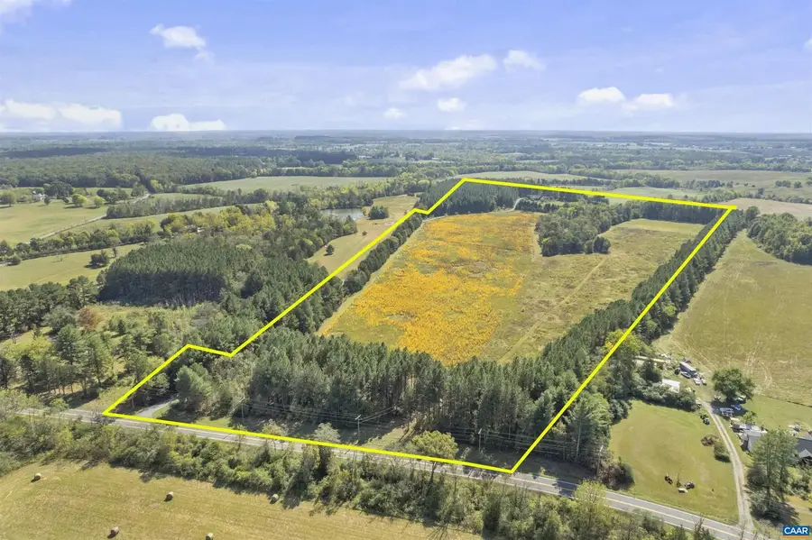 12048 Louisa Rd, Gordonsville, VA 22942 - #3