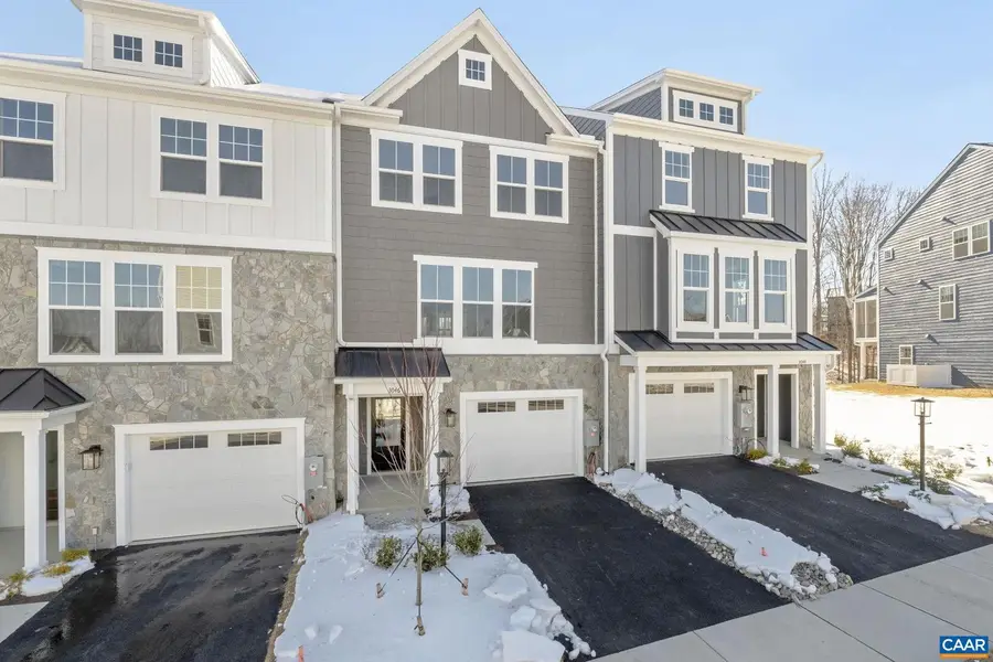 3046 Farrow Cir, Charlottesville, VA 22901 - #3