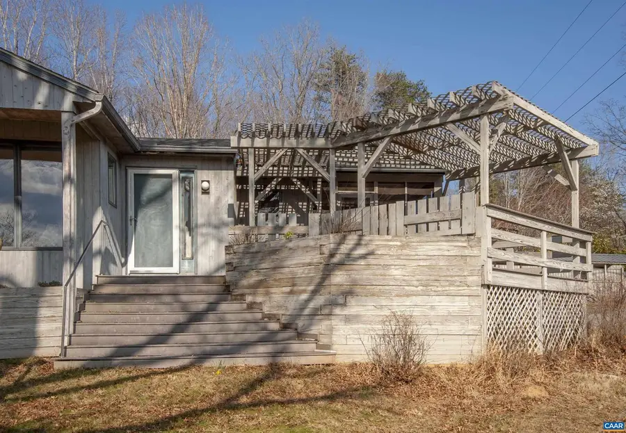 8268 Dick Woods Rd, Afton, VA 22920 - #2