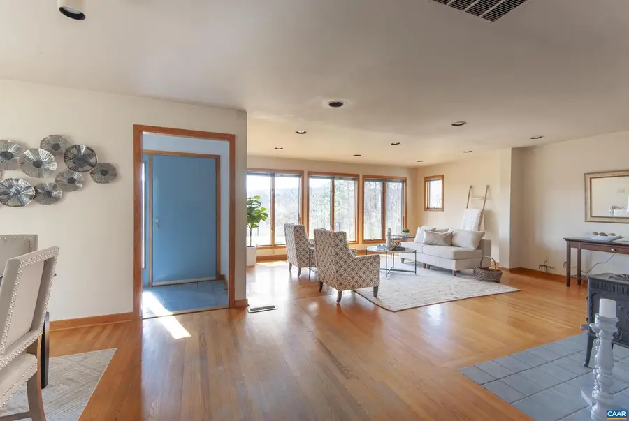 8268 Dick Woods Rd, Afton, VA 22920 - #3