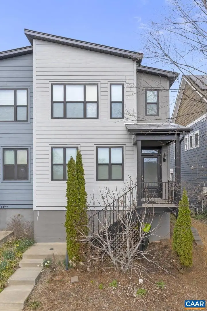 1429 Midland St, Charlottesville, VA 22902 - #2