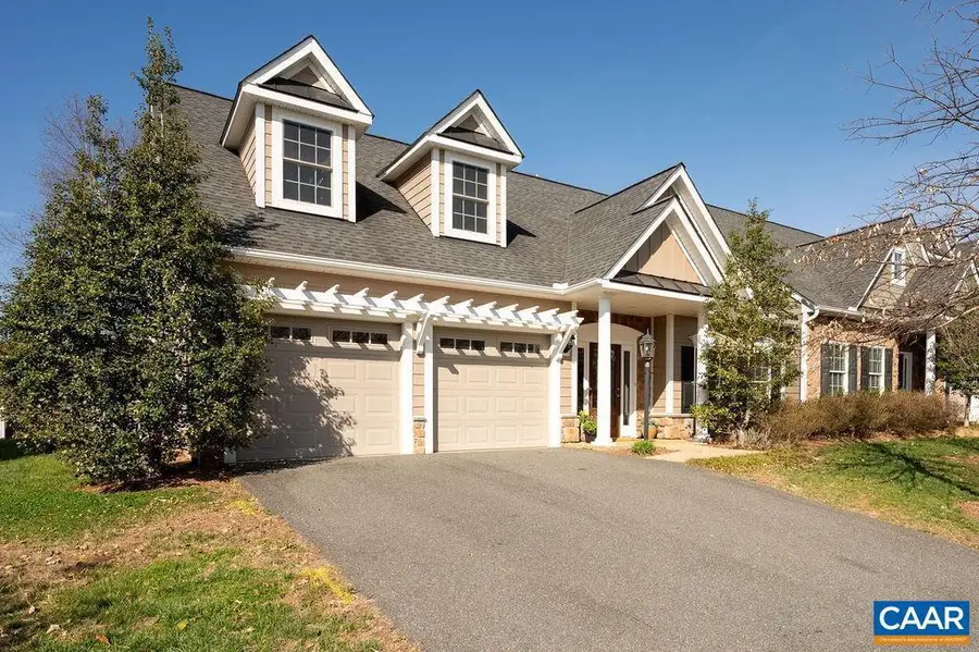 1627 Sawgrass Ct, Charlottesville, VA 22901 - #2