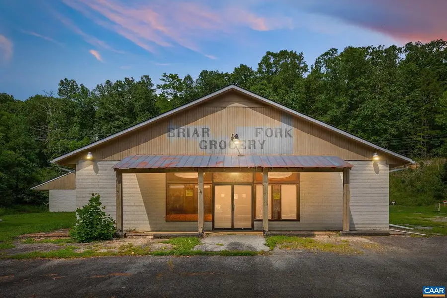 4952 Irish Rd, Schuyler, VA 22969 - #3