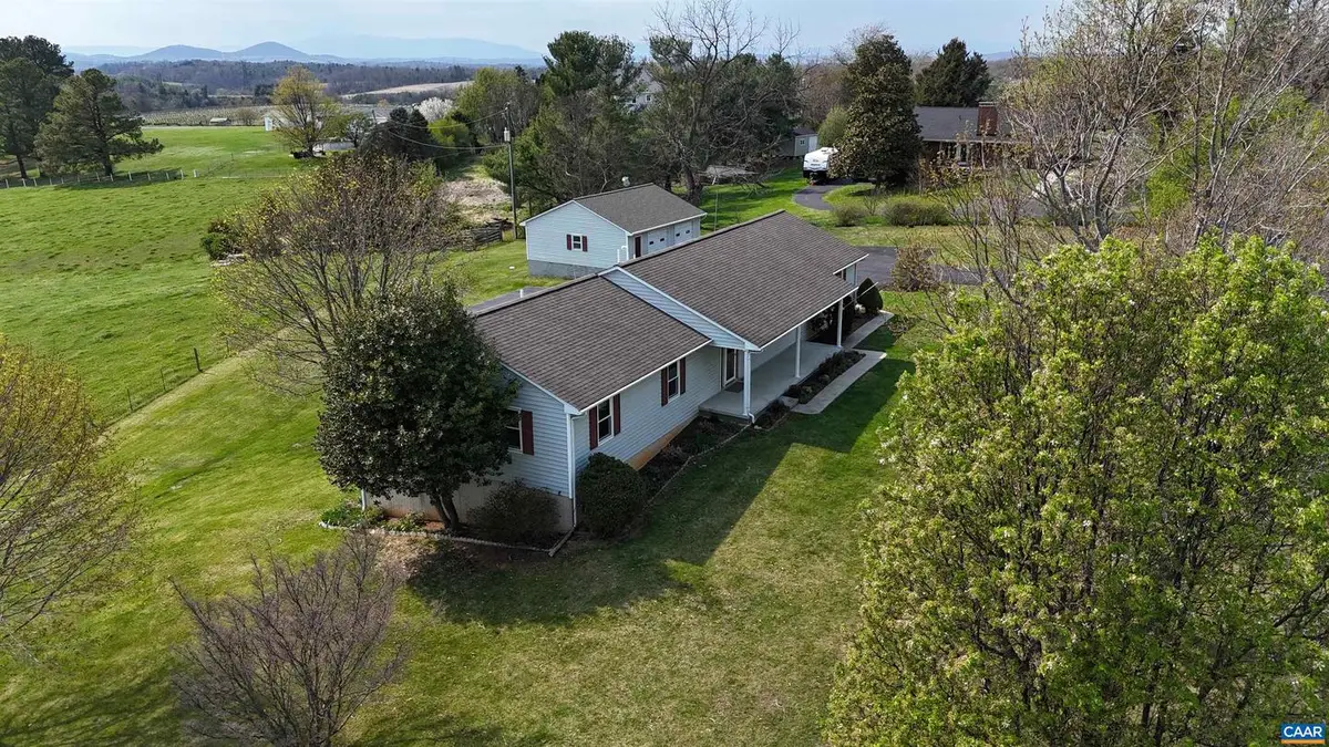 224 Saint James Rd, Fishersville, VA 22939 - #1