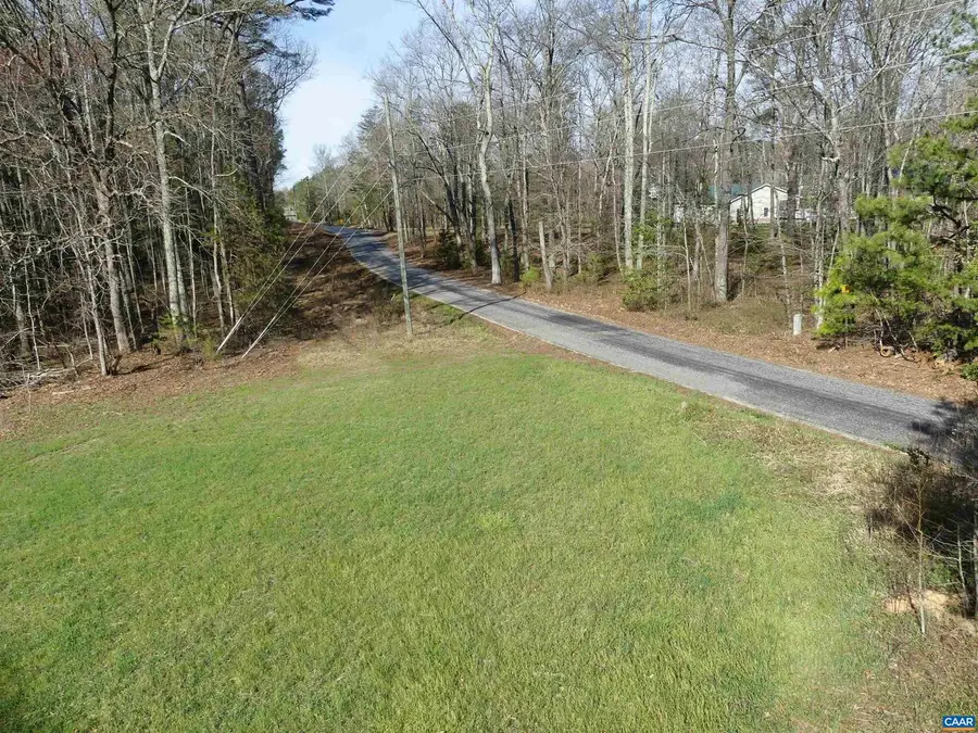 19075 Chilesburg Rd, Beaverdam, VA 23015 - #3