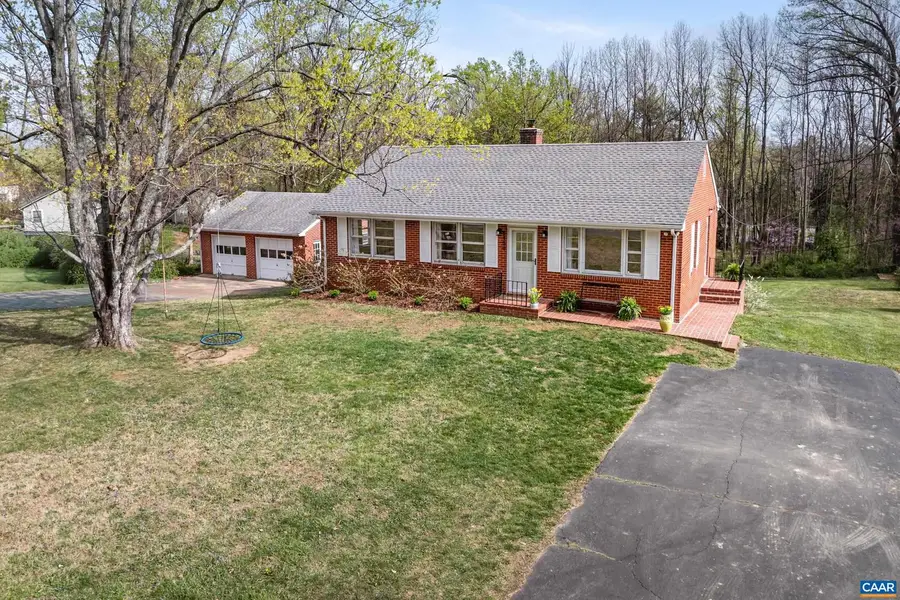 6459 Hillsboro Ln, Crozet, VA 22932 - #2