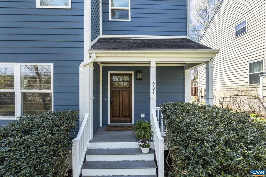 904 Rockland Ave, Charlottesville, VA 22902 - #2