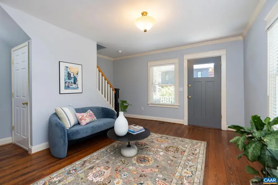 417 9th St, Charlottesville, VA 22903 - #3