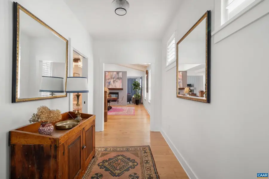 3286 Rowcross St, Crozet, VA 22932 - #3