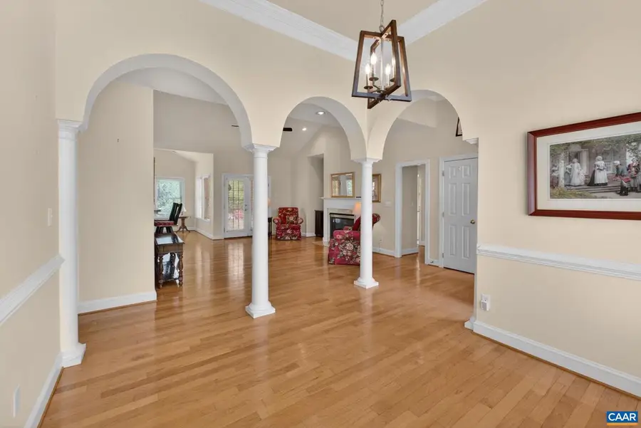 1804 Creekview Ln, Charlottesville, VA 22911 - #3