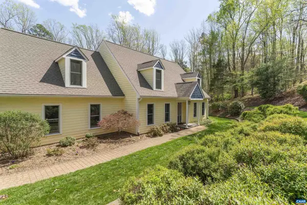 2700 Willow Oak Cir, CHARLOTTESVILLE, VA 22901