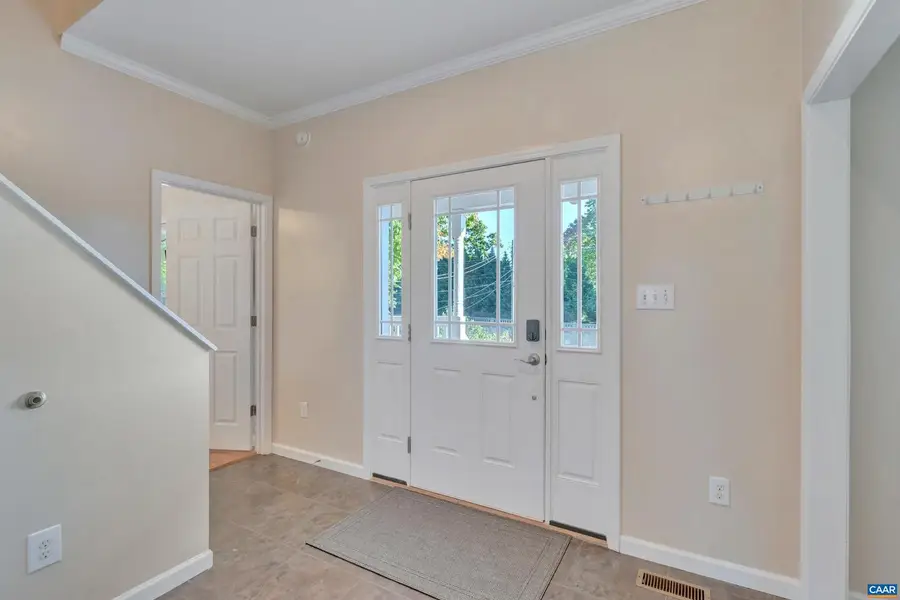 1006 Long St, Charlottesville, VA 22901 - #2