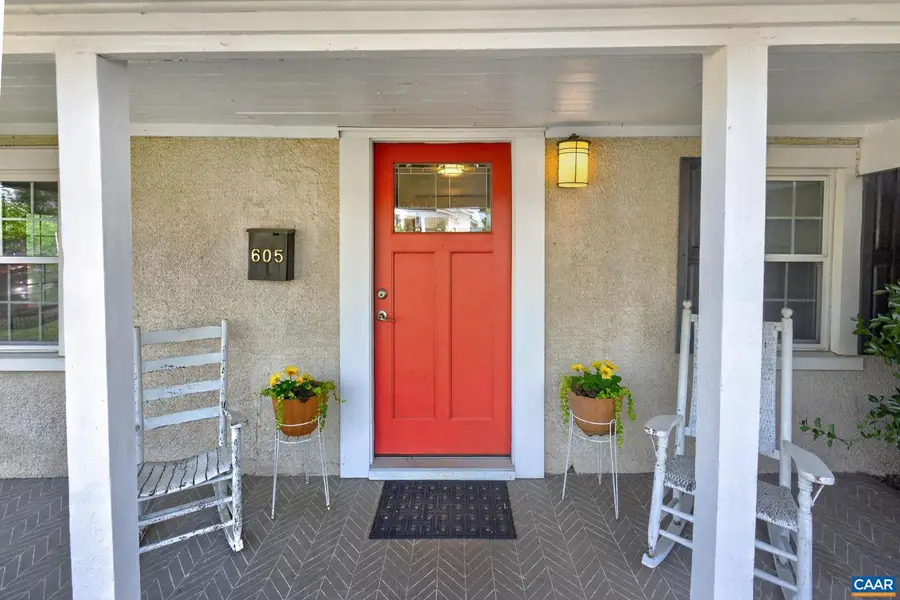 605 Bolling Ave, Charlottesville, VA 22902 - #2