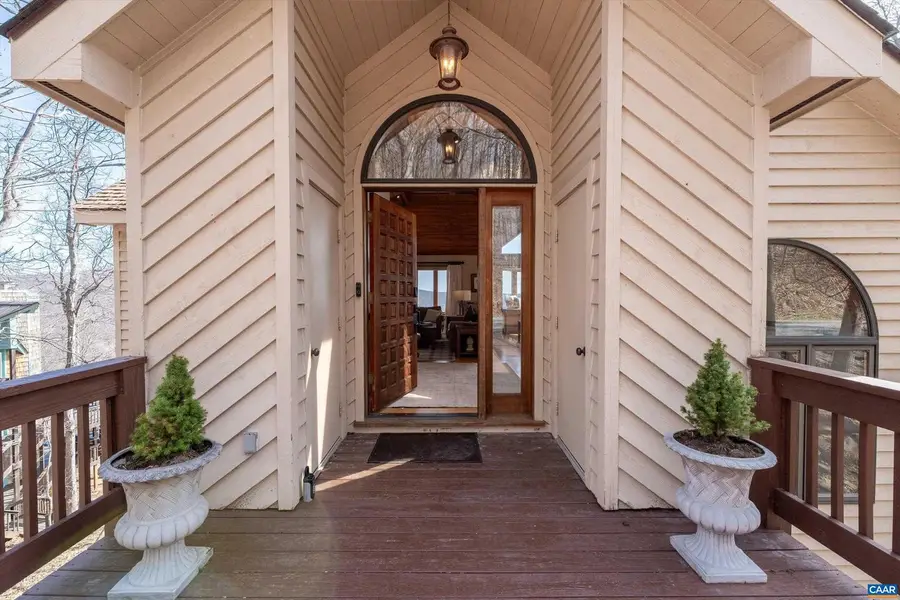 327 Crawfords Edge, Roseland, VA 22967 - #2