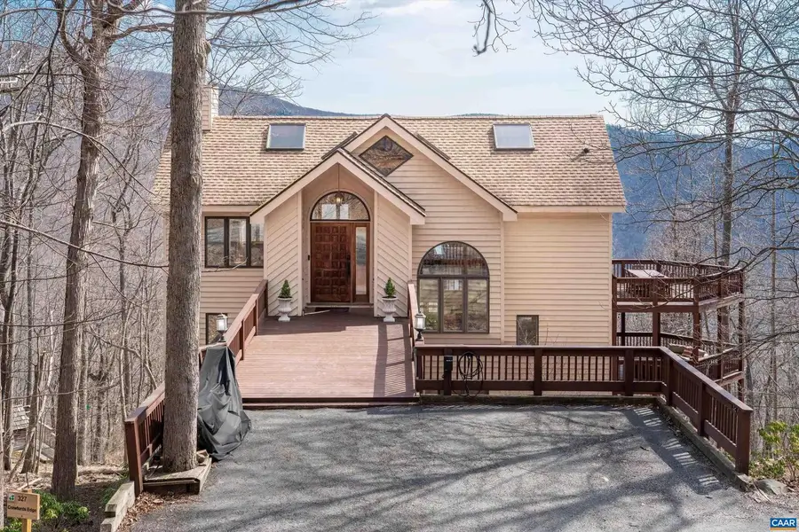 327 Crawfords Edge, Roseland, VA 22967 - #3