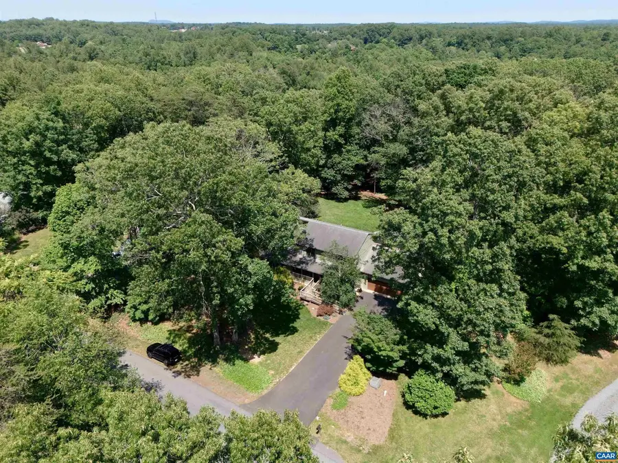 458 Deer Dr, Ruckersville, VA 22968 - #2