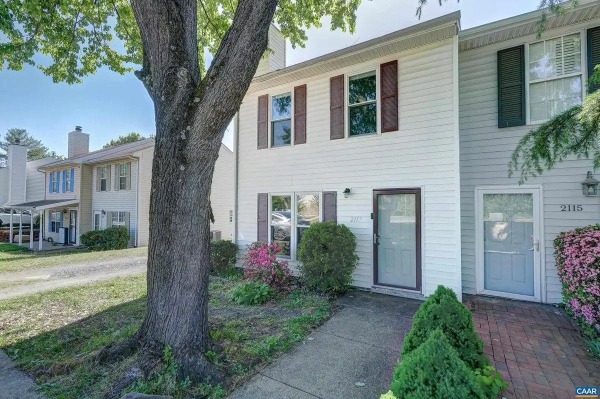 2117 Commonwealth Dr, Charlottesville, VA 22901 - #1