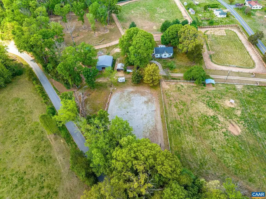 12500 Shannon Hill Rd, Louisa, VA 23093 - #2