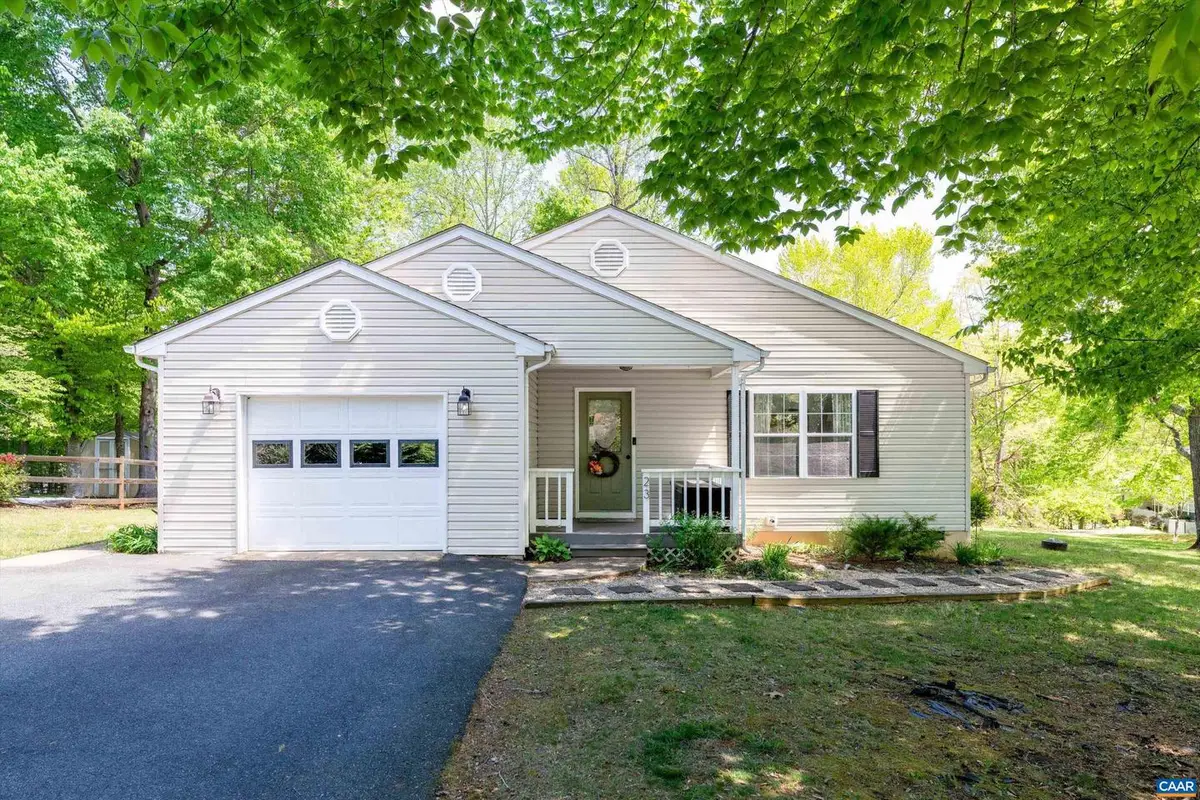 23 Arapaho Trl, Palmyra, VA 22963 - #1
