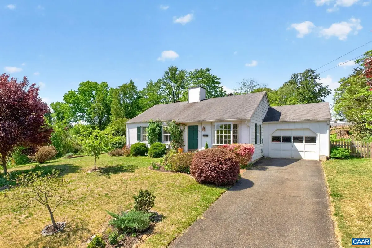 2519 Commonwealth Dr, Charlottesville, VA 22901 - #1