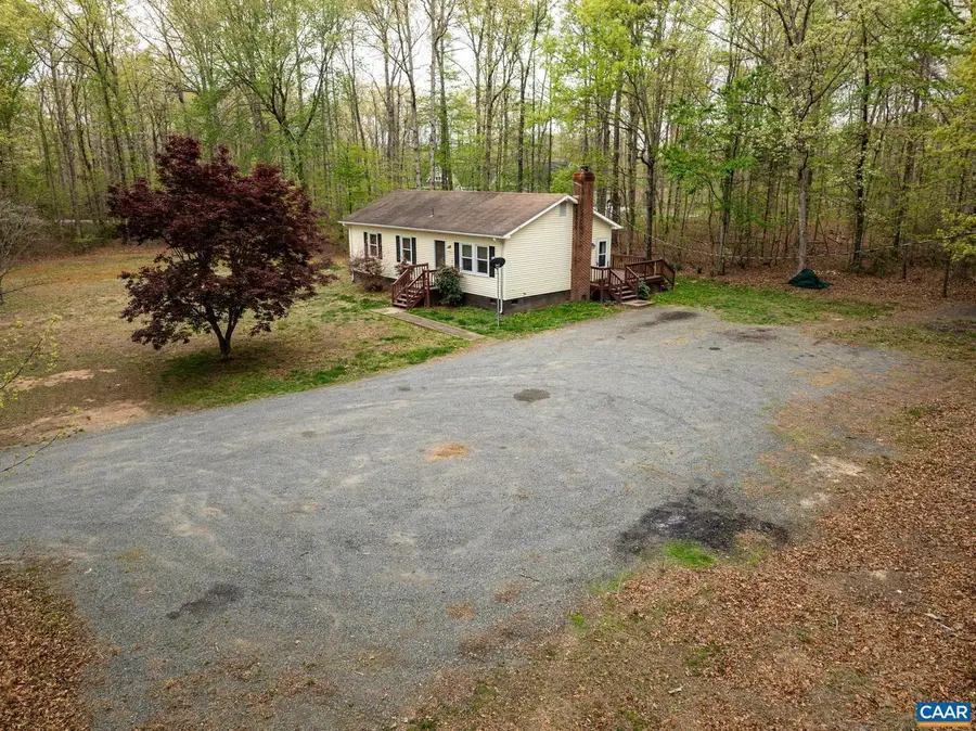 4586 Spotswood Trl, Barboursville, VA 22923 - #2