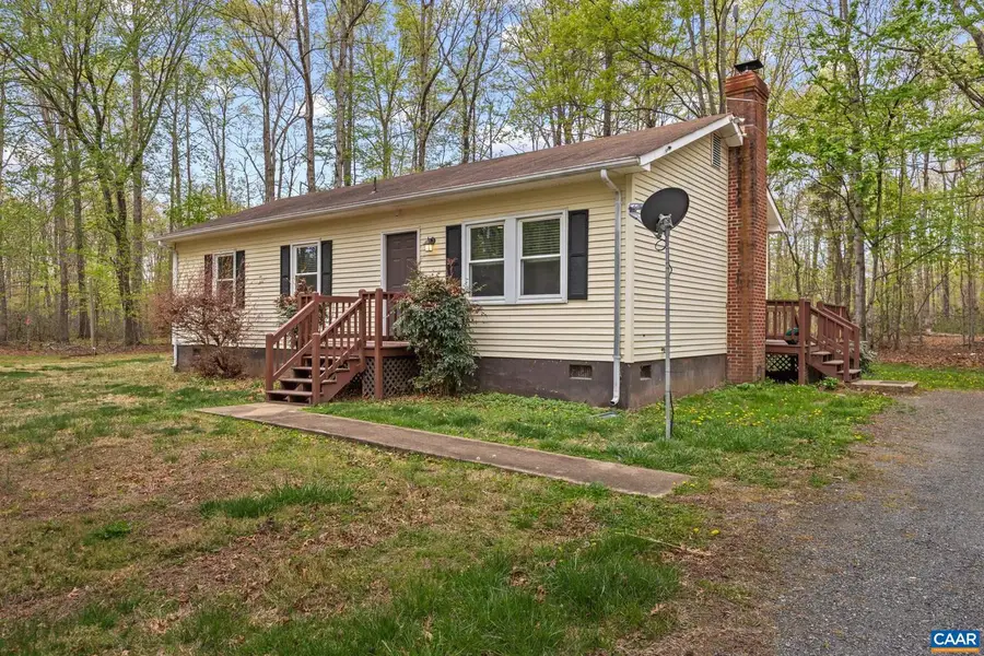 4586 Spotswood Trl, Barboursville, VA 22923 - #3