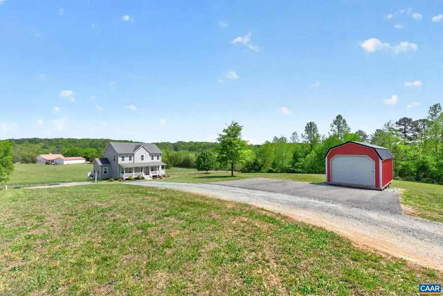 742 White Hall Rd, Keswick, VA 22947 - #2