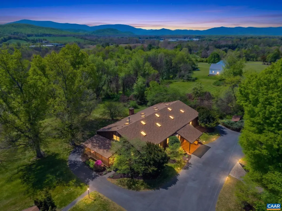 18 Providence Ln, Waynesboro, VA 22980 - #1