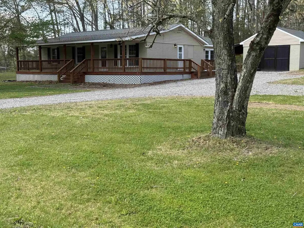 100 Lake Dr, Farmville, VA 23901 - #1