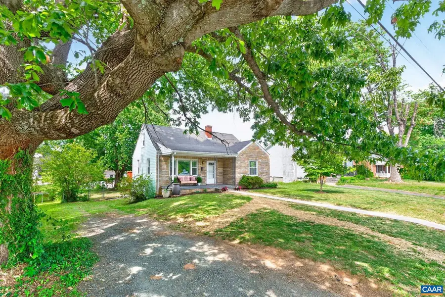 1023 Forest Hills Ave, Charlottesville, VA 22903 - #2