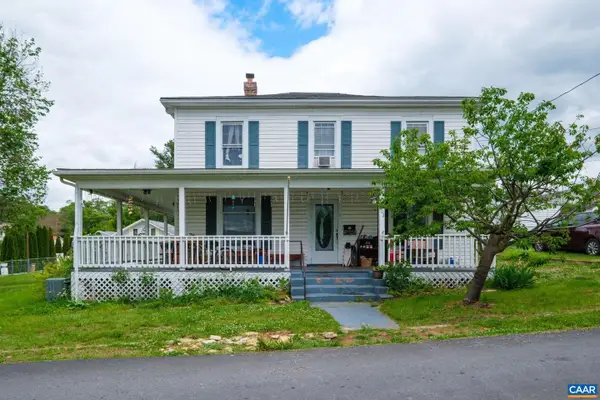 602 First St, SHENANDOAH, VA 22849
