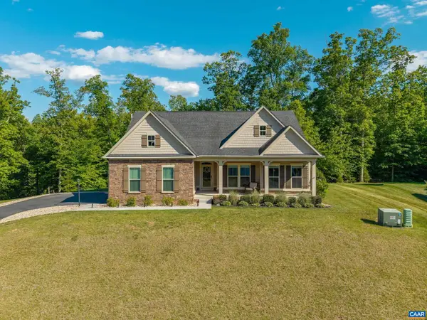 302 Manor Blvd, PALMYRA, VA 22963