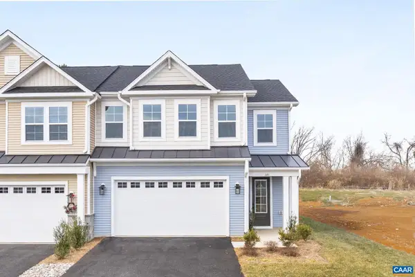 135 Springdale Rd, WAYNESBORO, VA 22980