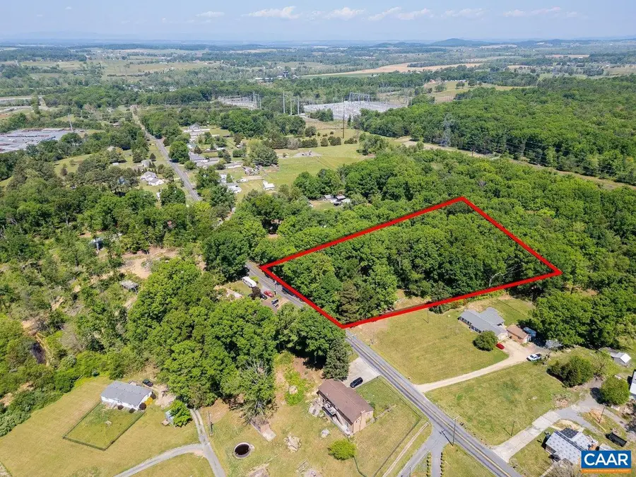 534 Dooms Crossing Rd, Waynesboro, VA 22980 - #3