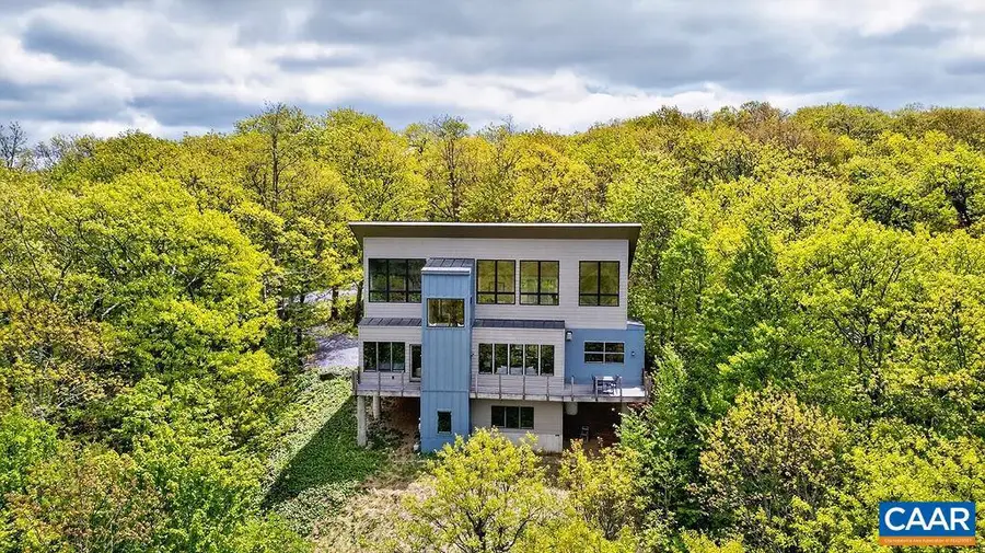 45 Timber Camp Dr, Wintergreen Resort, VA 22967 - #2