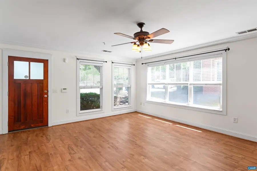 1840 Candlewood Ct #101, Charlottesville, VA 22903 - #3