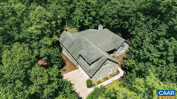 267 Cedar Glen Close, NELLYSFORD, VA 22958
