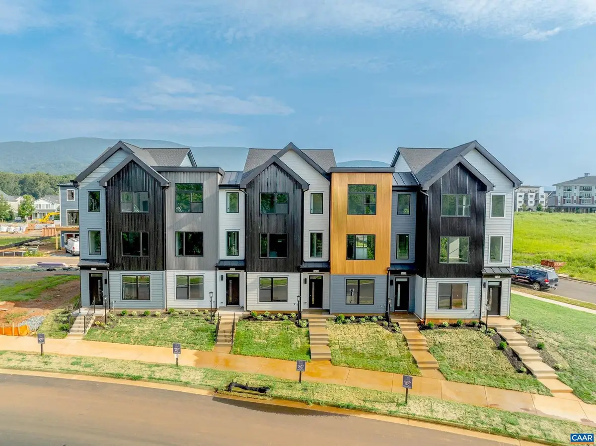 18a Wardell Crest, Charlottesville, VA 22902 - #1