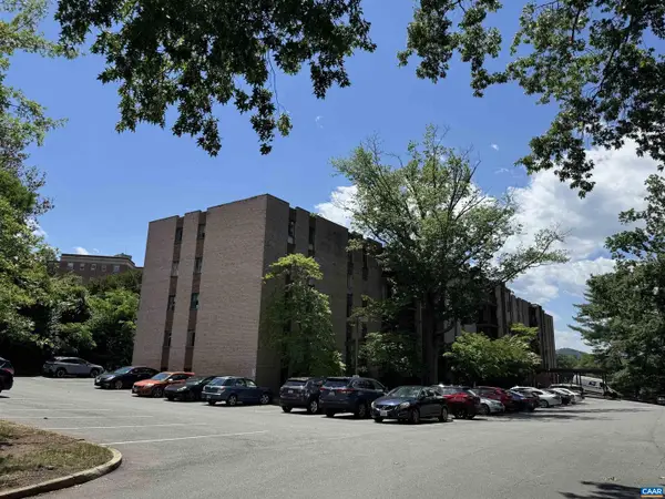 511 N 1st St #308, CHARLOTTESVILLE, VA 22902
