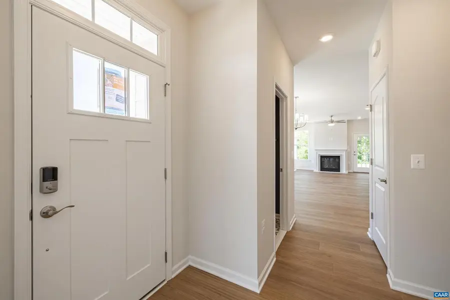 238 Winterberry Dr, Zion Crossroads, VA 22942 - #3