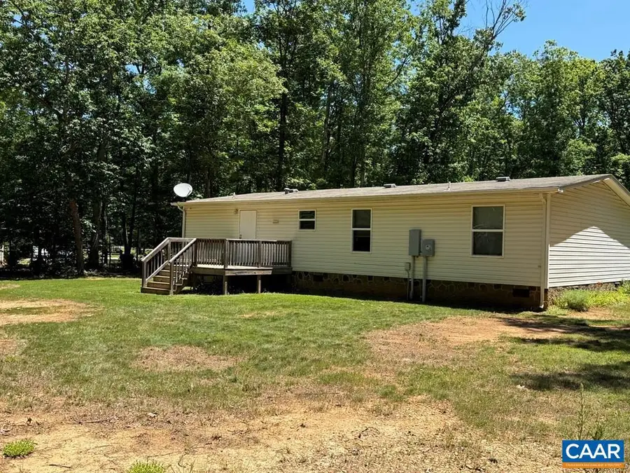 184 Ivy Ave, Howardsville, VA 24562 - #3
