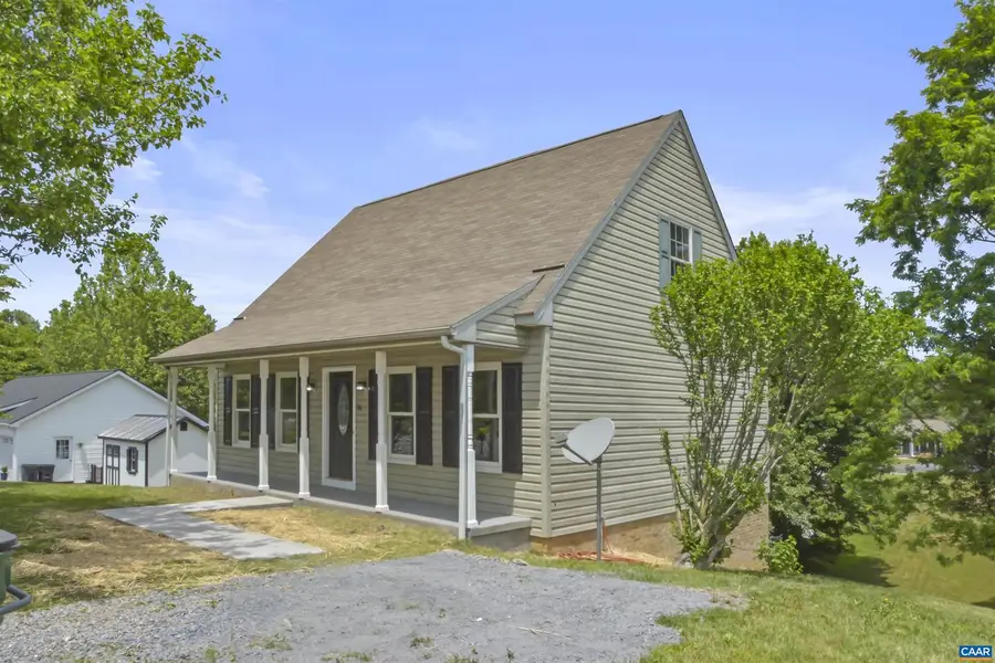 31 Hillandale Dr, Staunton, VA 24401 - #2