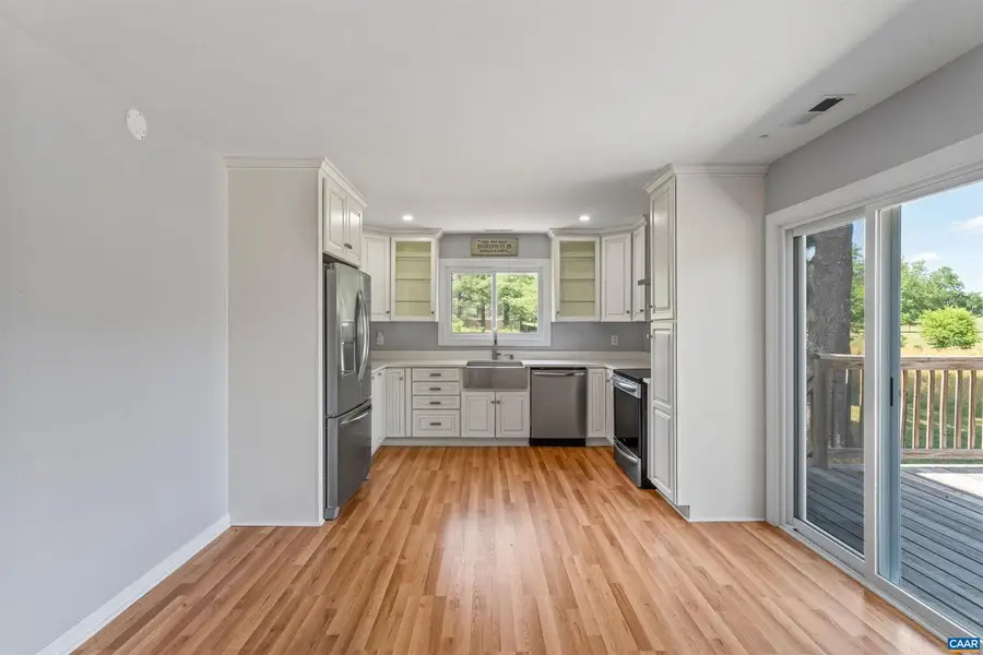 1737 Thurston Dr, Crozet, VA 22932 - #3