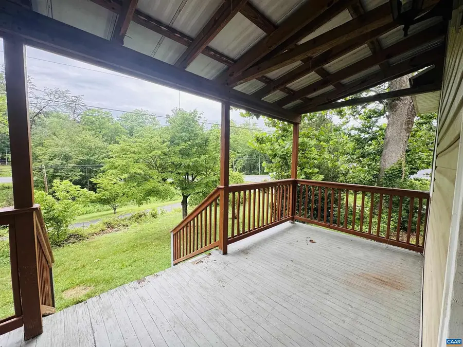 1924 E Main St, Waynesboro, VA 22980 - #2
