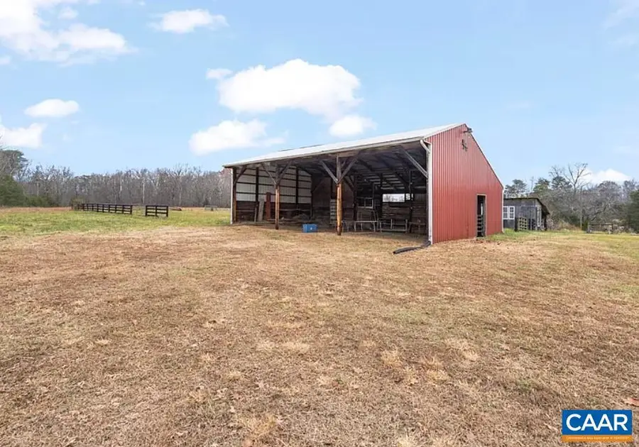 2037 N Boston Rd, Troy, VA 22974 - #3