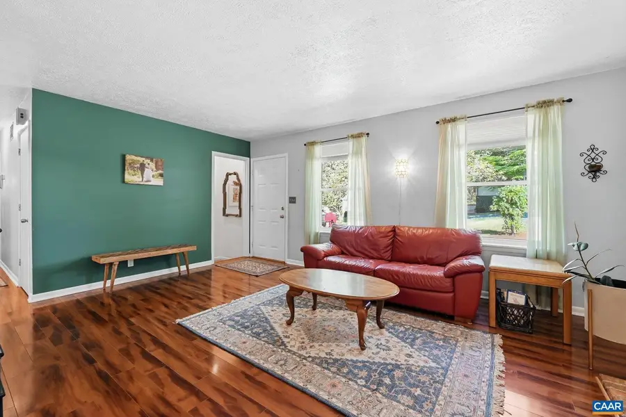 539 Woodmont Dr, Charlottesville, VA 22901 - #3