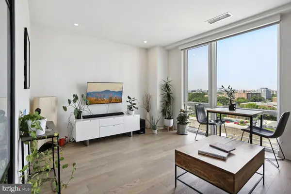 37 L St Se #803, WASHINGTON, DC 20003