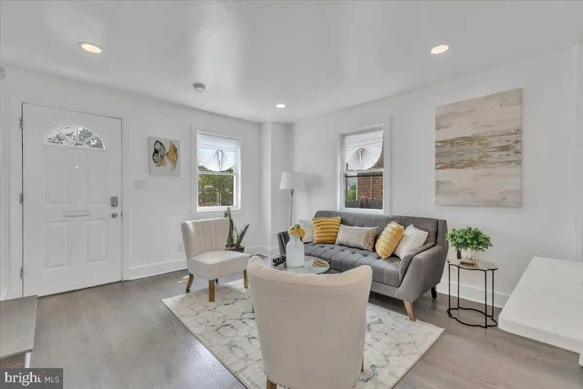 4346 Se G St Se, Washington, DC 20019 - #1