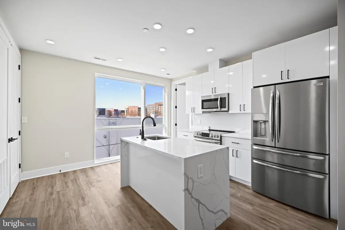 824 18th St Ne #11, Washington, DC 20002 - Image #1